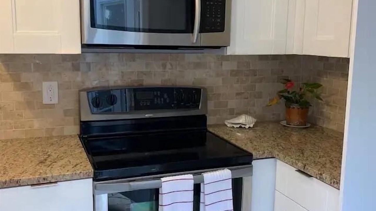 Photo of Kitchen in Deerfield Beach