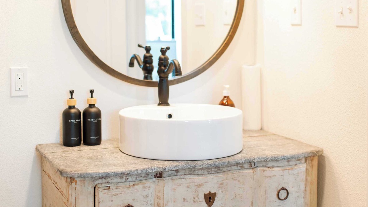 Photo of Bathroom in Burton