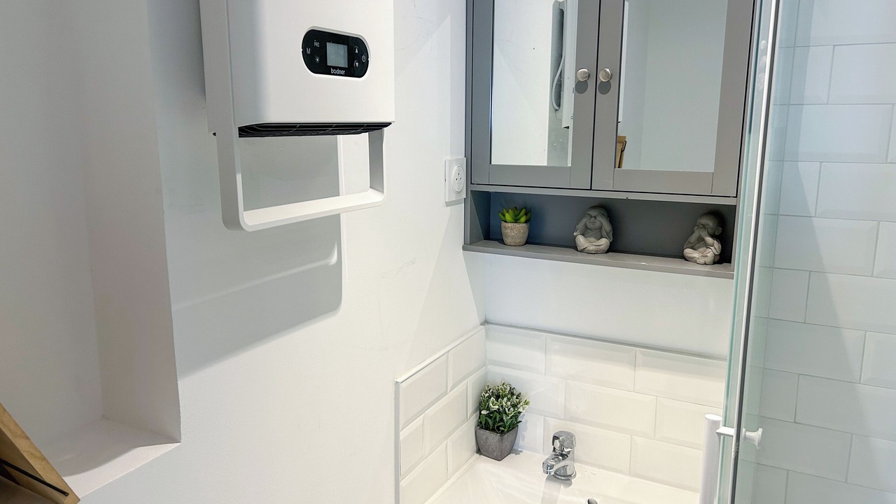 Photo of Bathroom in Saint-Pierre-du-Perray