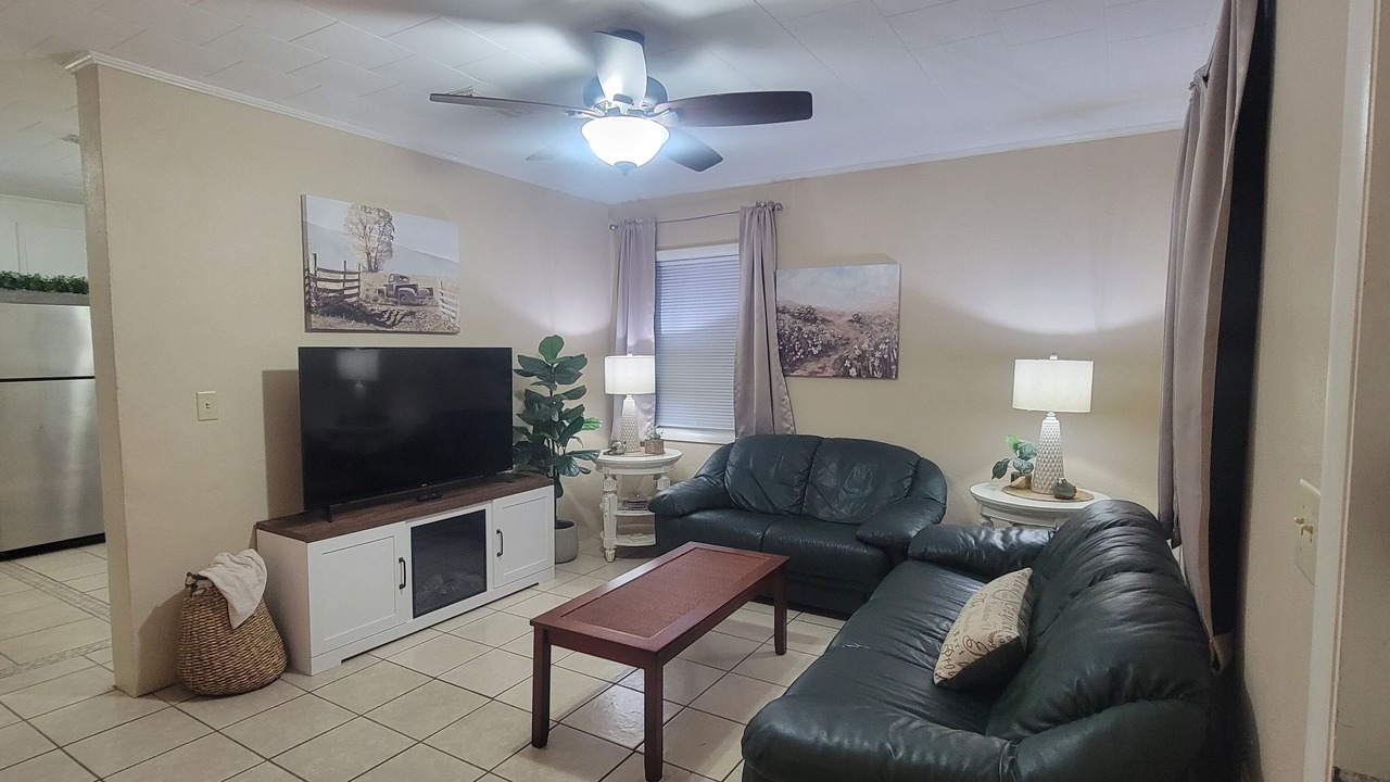 Photo of Livingroom in Ozark