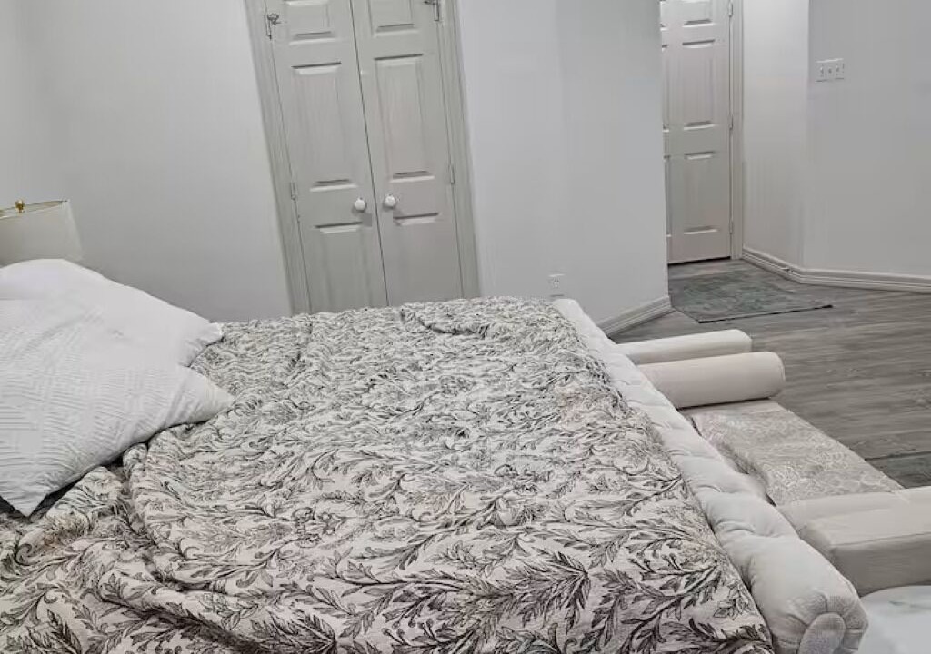 Photo of Bedroom in Clodine