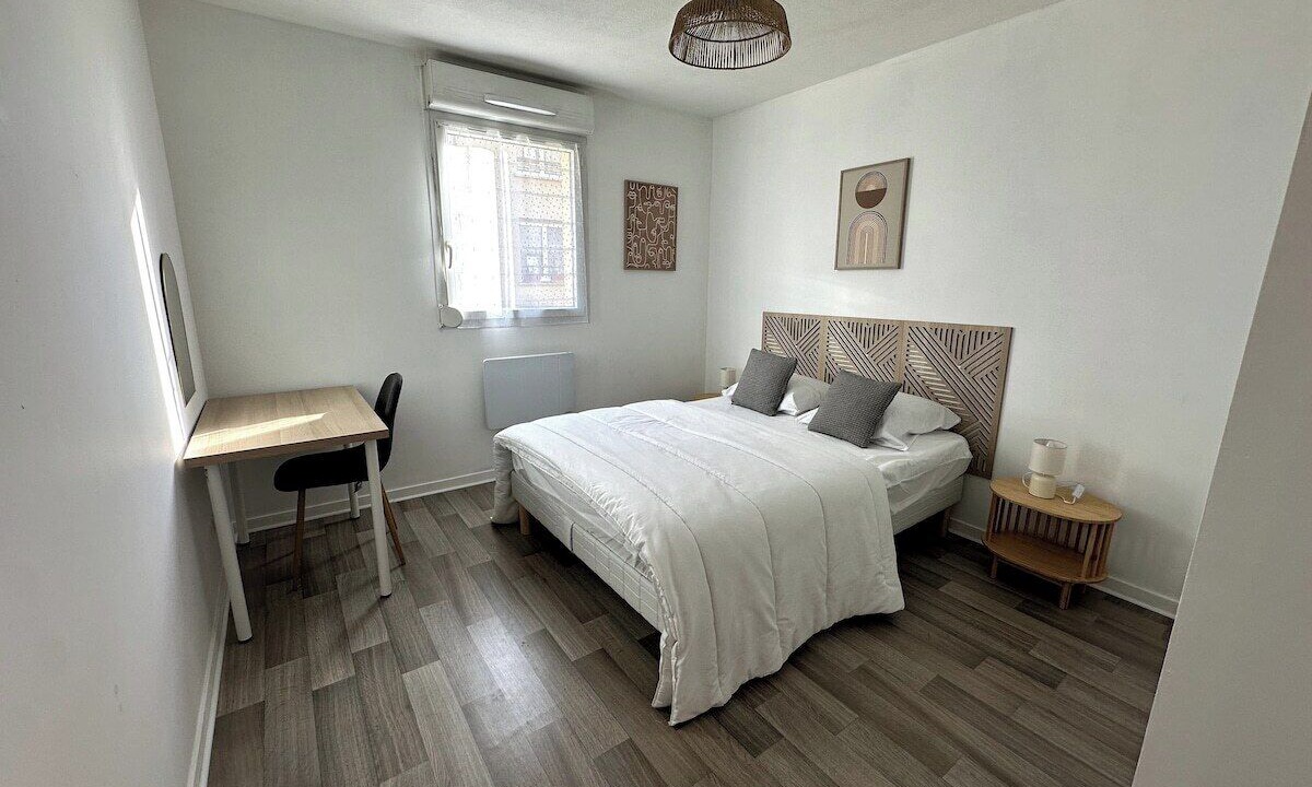 Photo of Bedroom in Fecamp