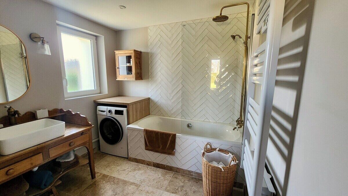 Photo of Bathroom in Bosc le Comte