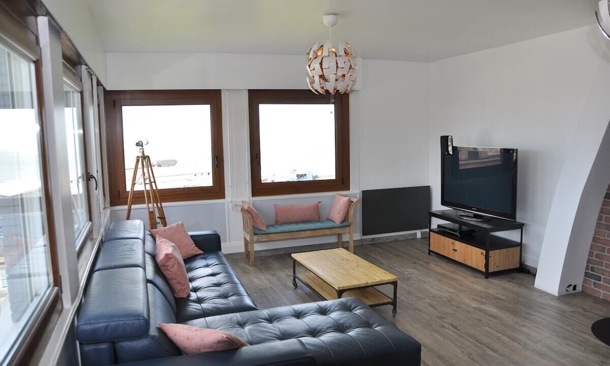 Photo of Livingroom in Saint-Valery-en-Caux
