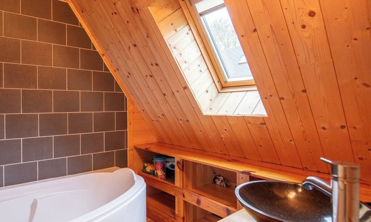 Photo of Bathroom in Etalleville