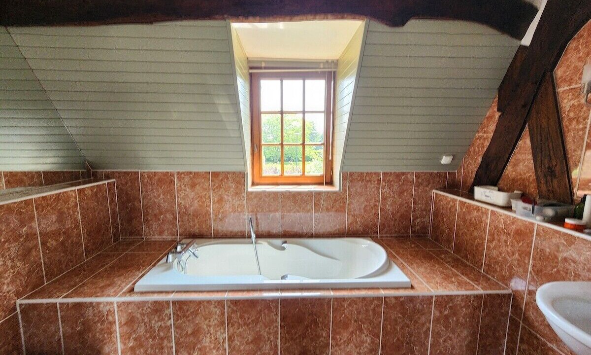 Photo of Bathroom in Ingouville