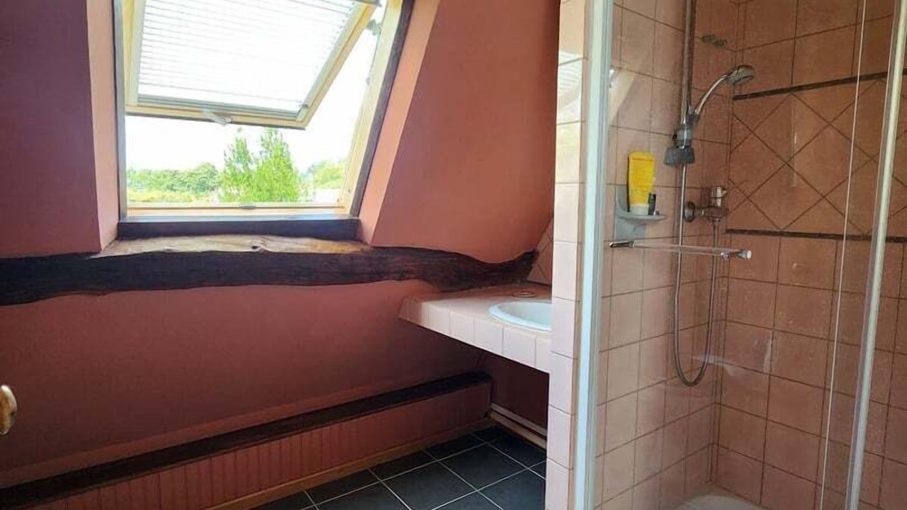 Photo of Bathroom in Ingouville