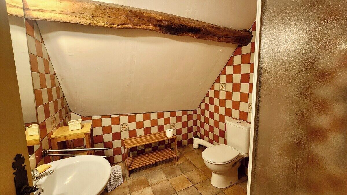 Photo of Bathroom in Auzouville-sur-Saane