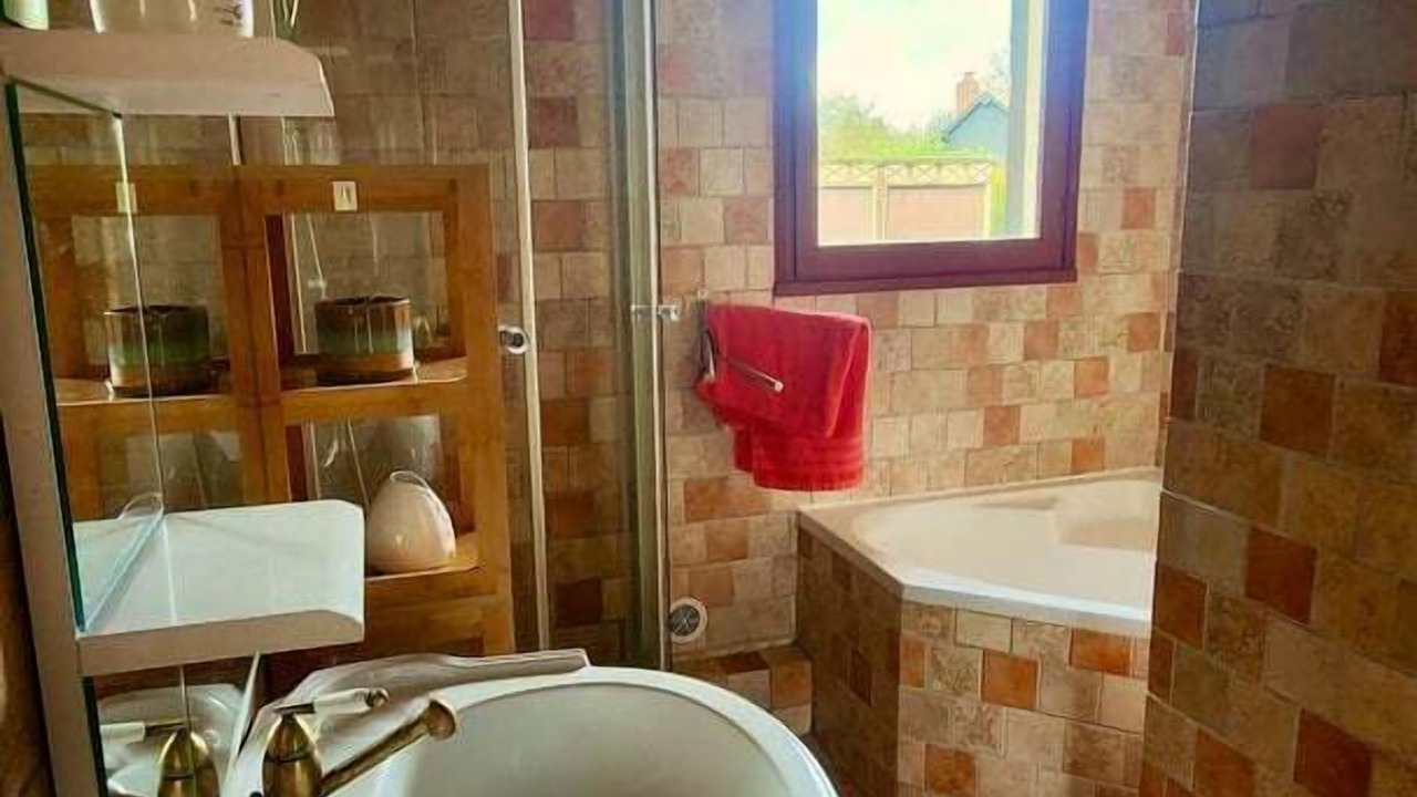 Photo of Bathroom in Auzouville-sur-Saane