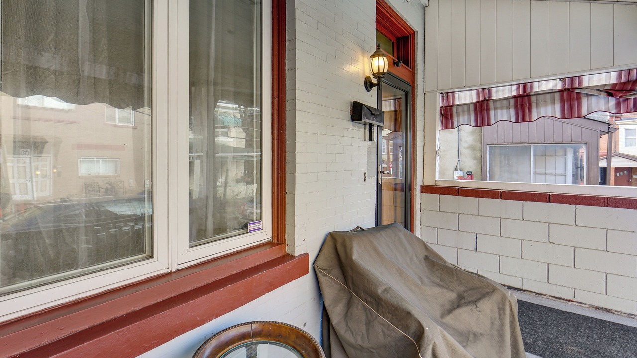 Photo of Outdoor in South Oakland