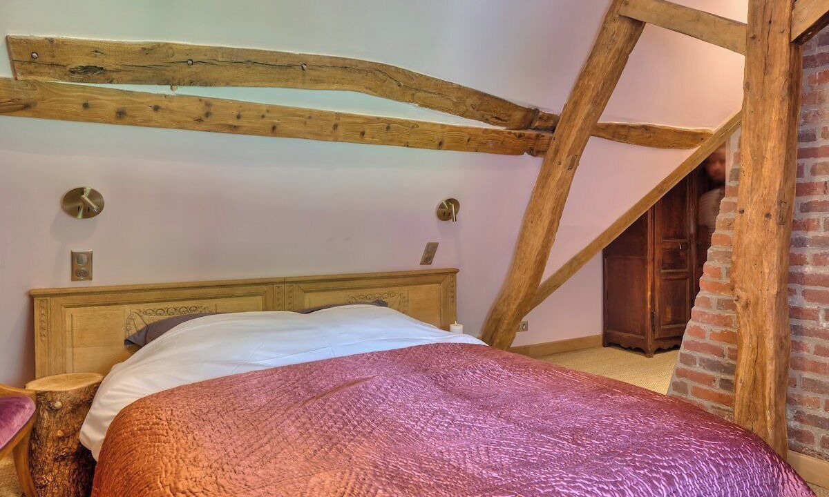 Photo of Bedroom in Saint-Wandrille-Rancon