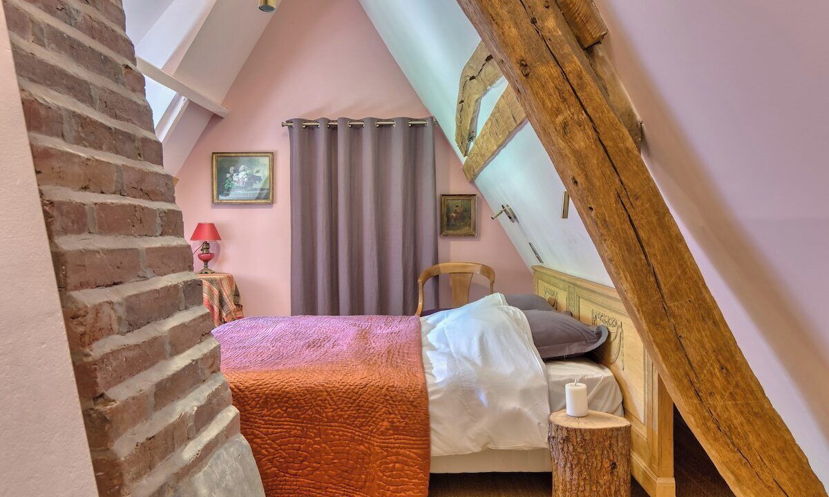 Photo of Bedroom in Saint-Wandrille-Rancon