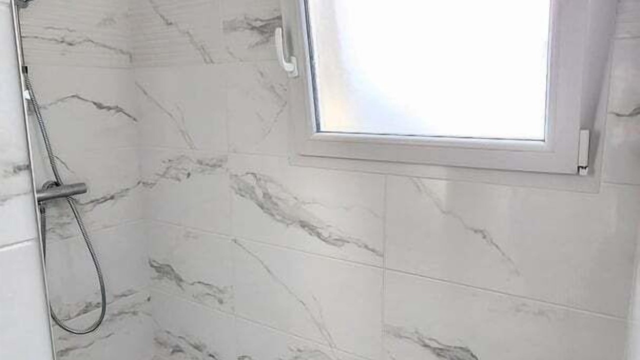 Photo of Bathroom in Cany-Barville