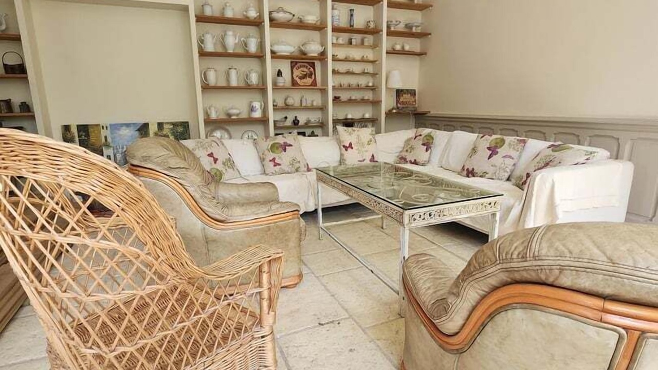 Photo of Livingroom in Saint-Vaast-Dieppedalle