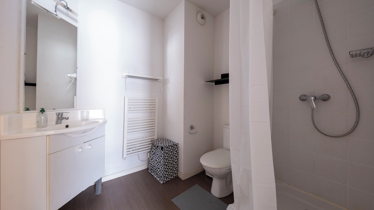 Photo of Bathroom in Toulouse South-East