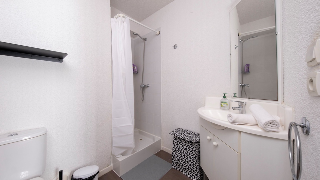 Photo of Bathroom in Toulouse South-East