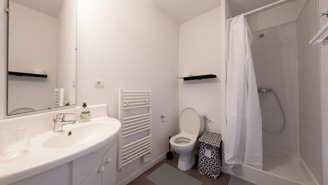 Photo of Bathroom in Toulouse South-East