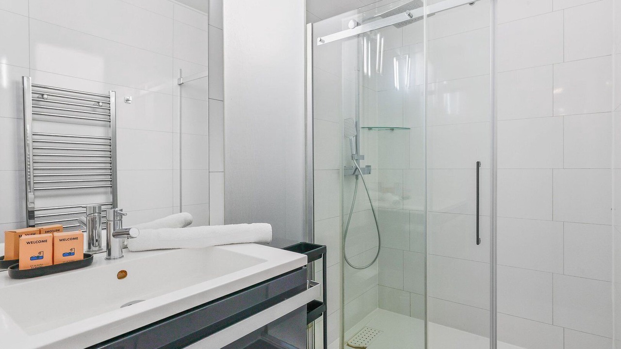 Photo of Bathroom in 8th Arrondissement