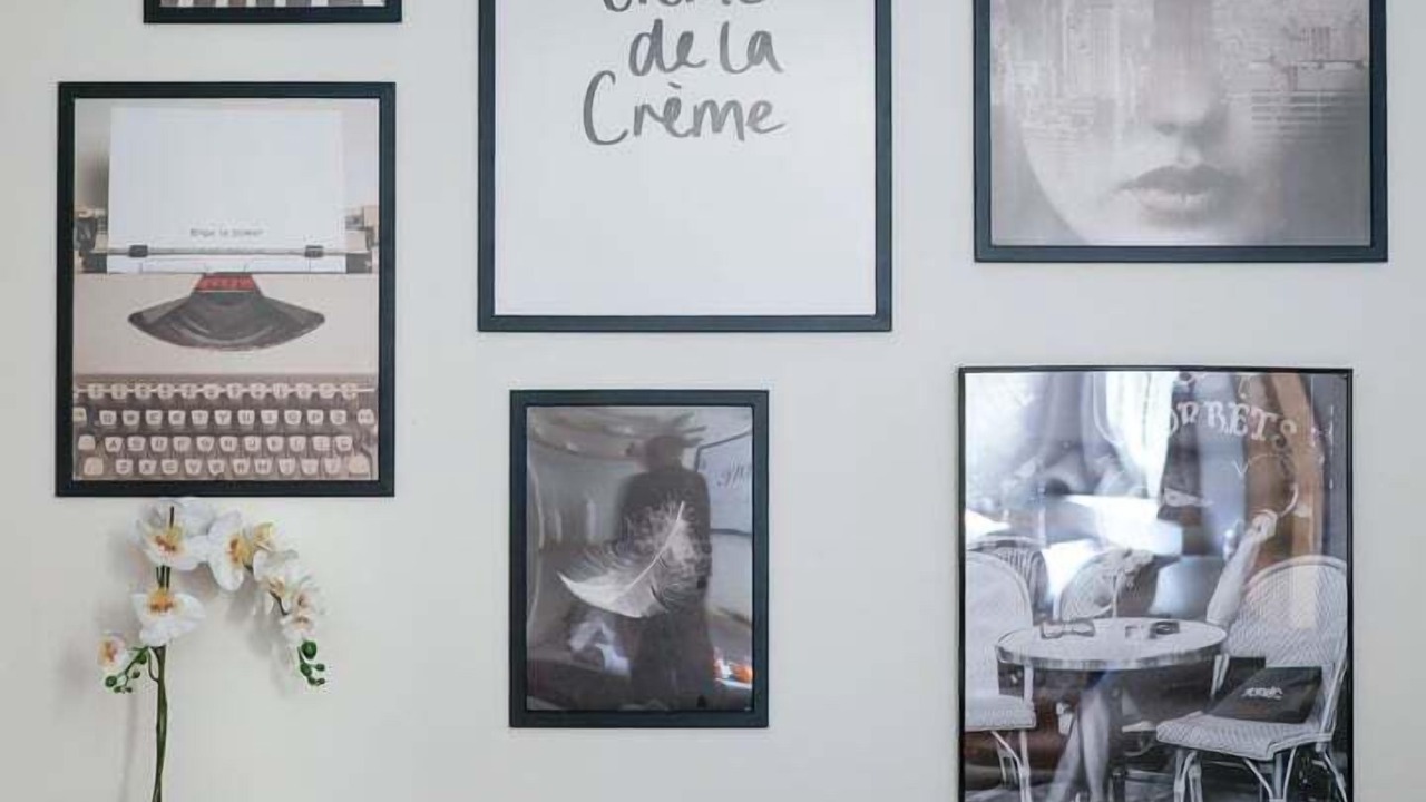 Photo of Bedroom in 8th Arrondissement