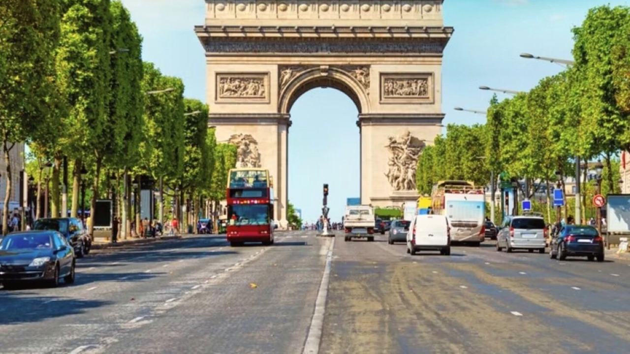 Photo of Others in 8th Arrondissement