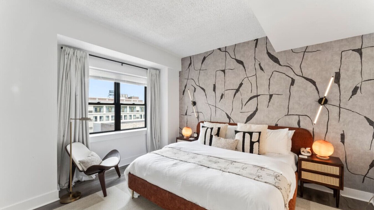 Photo of Bedroom in Downtown