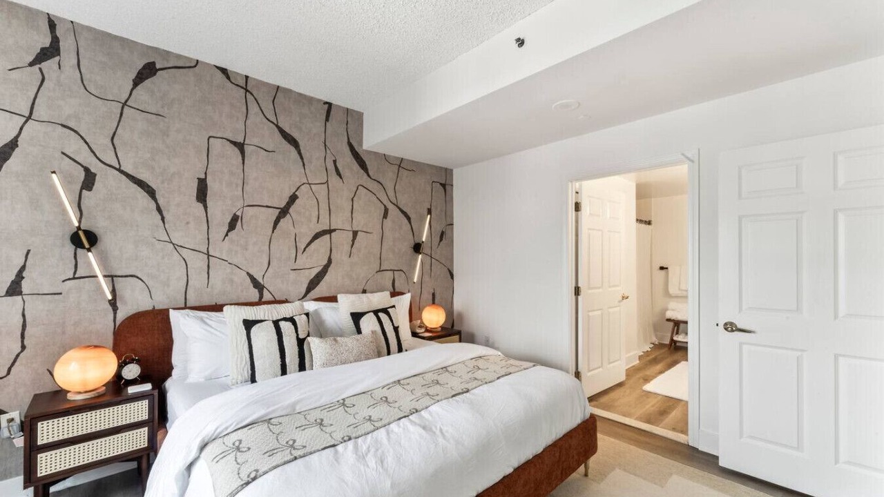 Photo of Bedroom in Downtown