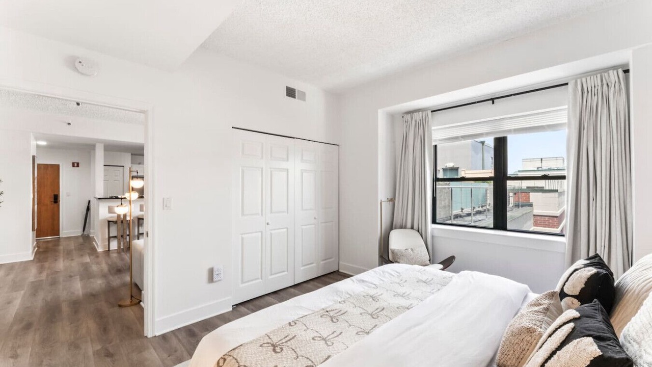 Photo of Bedroom in Downtown