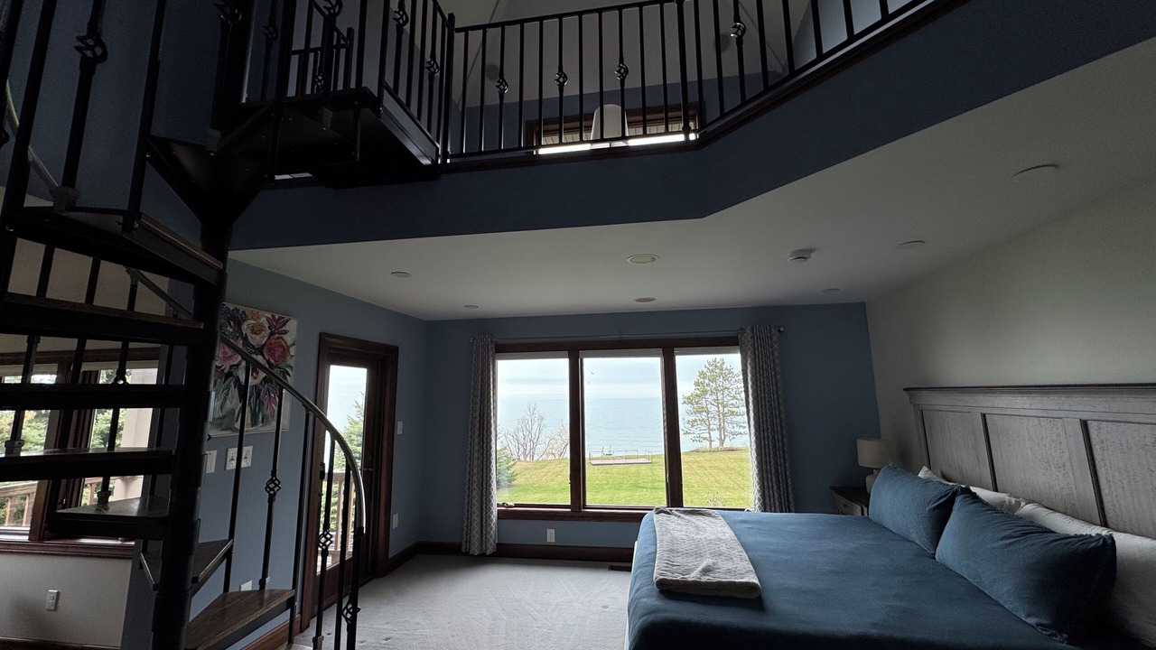 Photo of Bedroom in Town of Porter