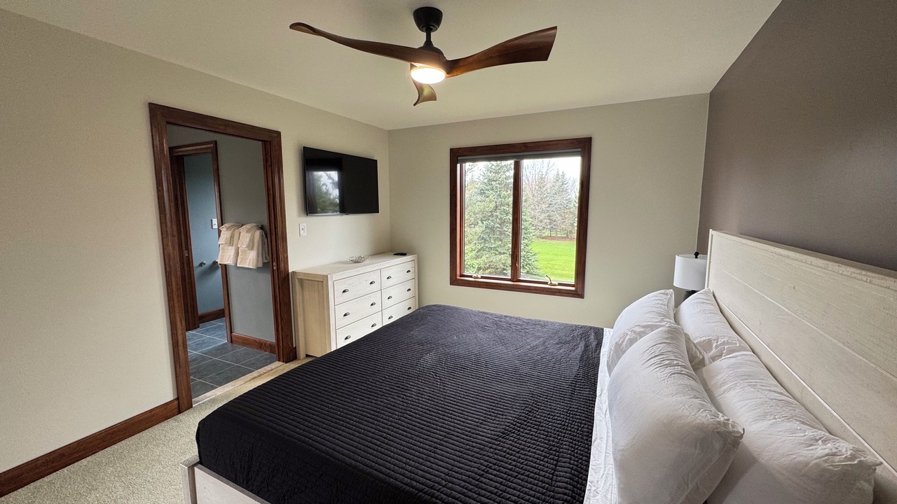 Photo of Bedroom in Town of Porter