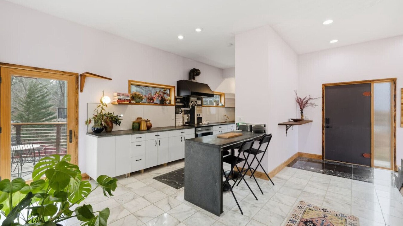 Photo of Kitchen in Woolen Mills