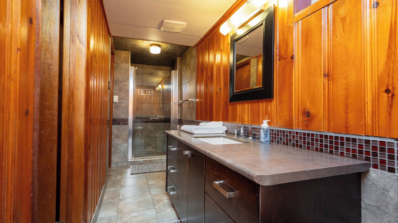 Photo of Bathroom in Fort Gary