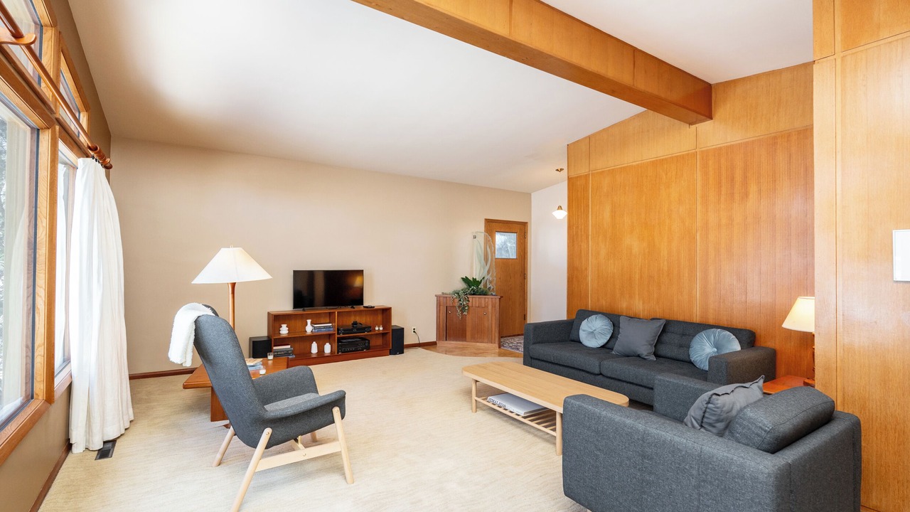 Photo of Livingroom in Fort Gary