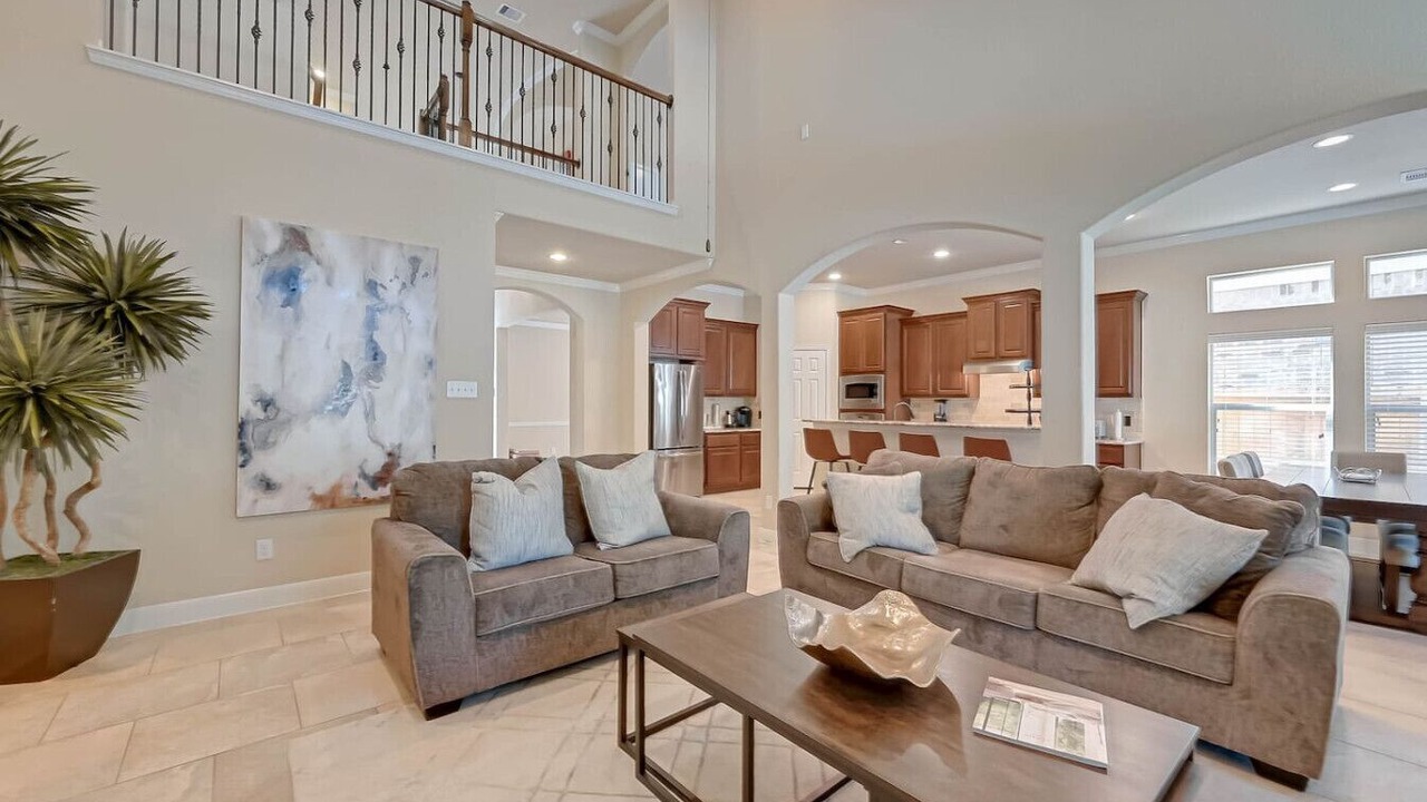 Photo of Livingroom in Spring