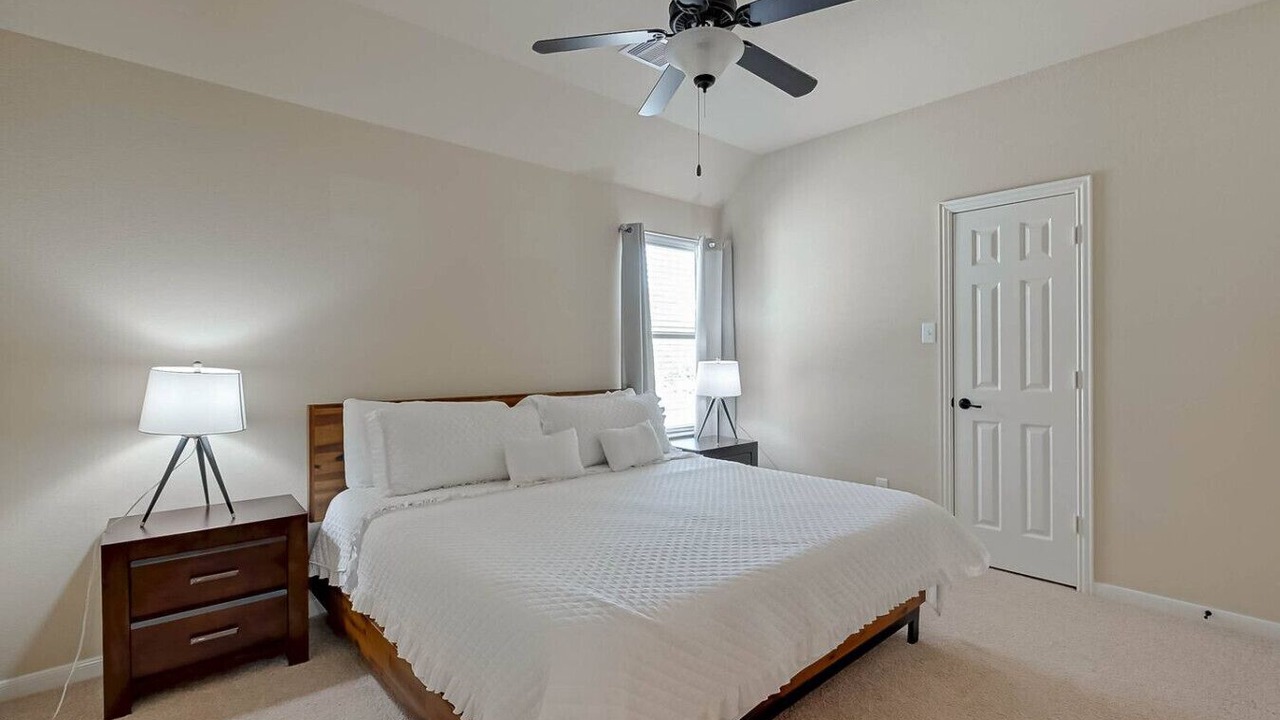 Photo of Bedroom in Spring