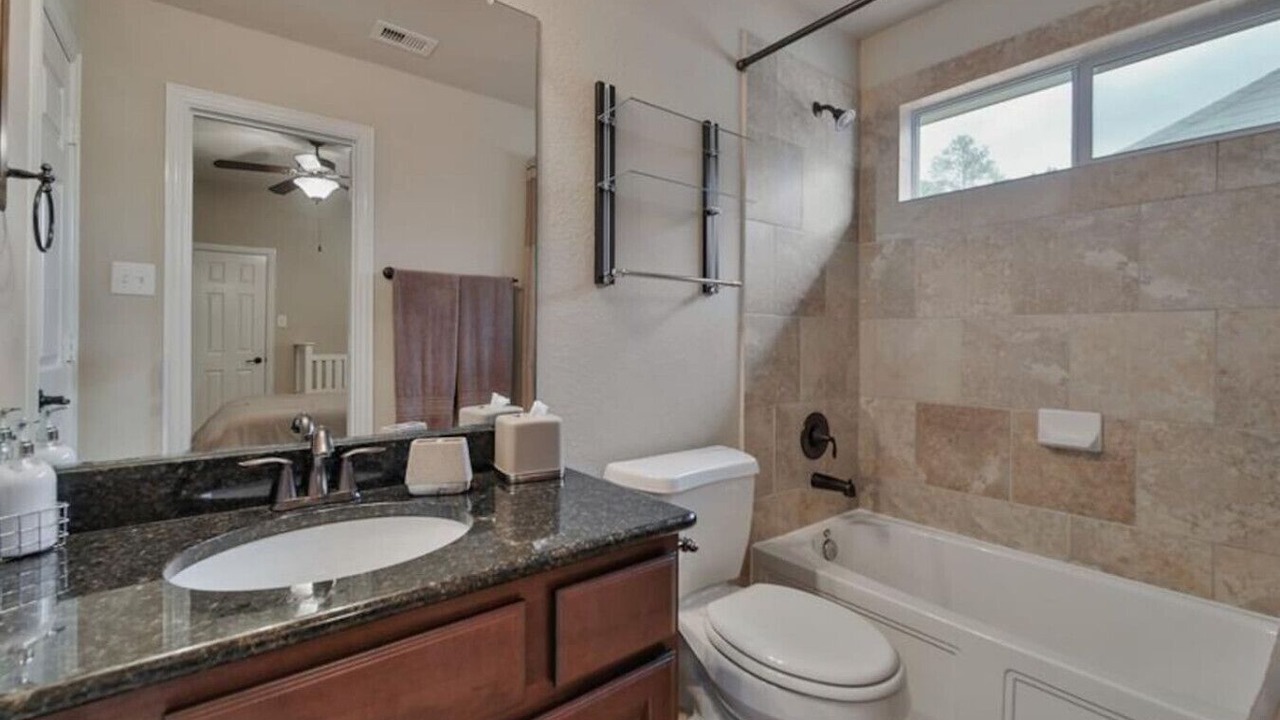 Photo of Bathroom in Spring