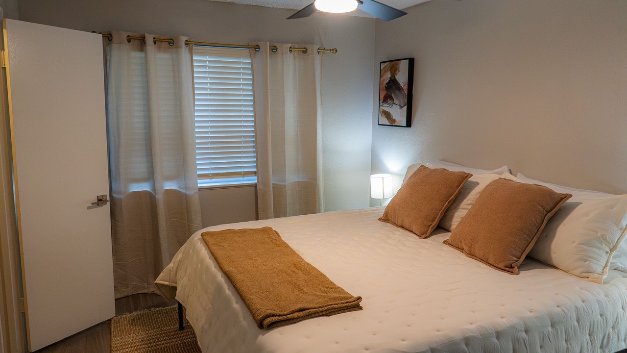 Photo of Bedroom in West Campus