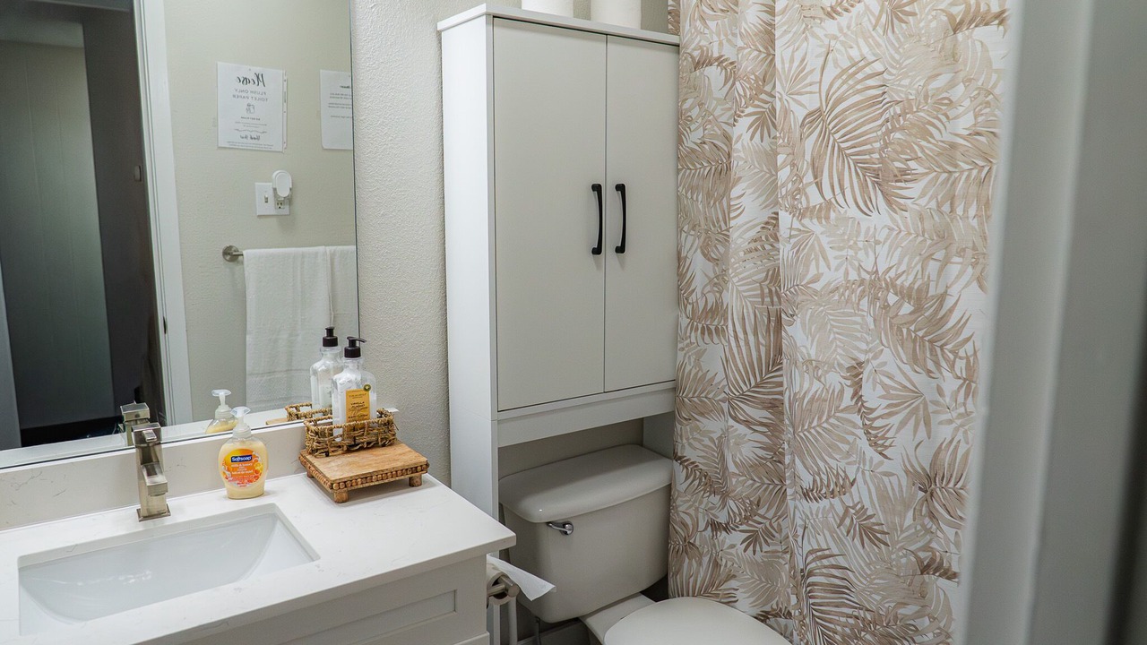 Photo of Bathroom in West Campus