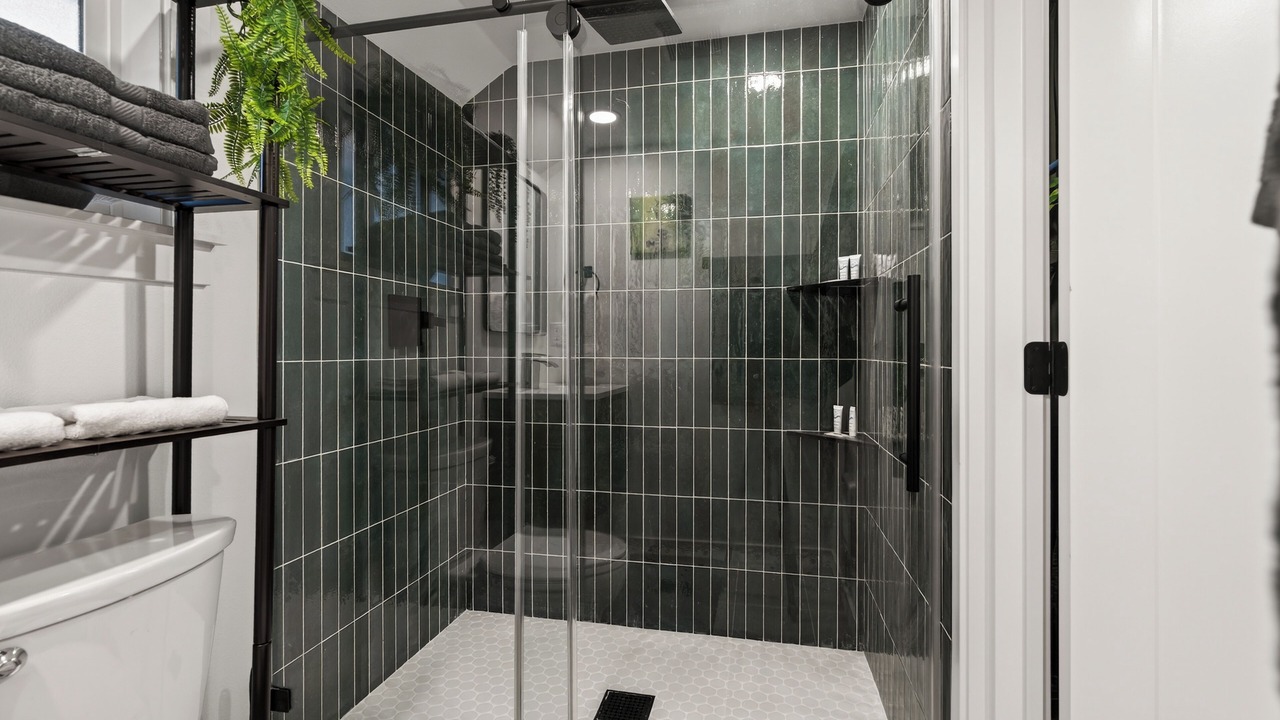 Photo of Bathroom in Highline