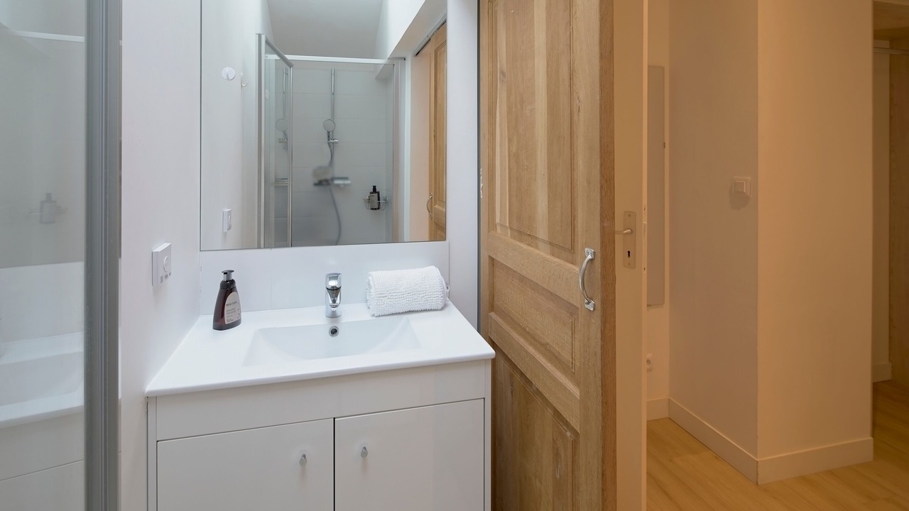 Photo of Bathroom in Sainte-Luce-sur-Loire