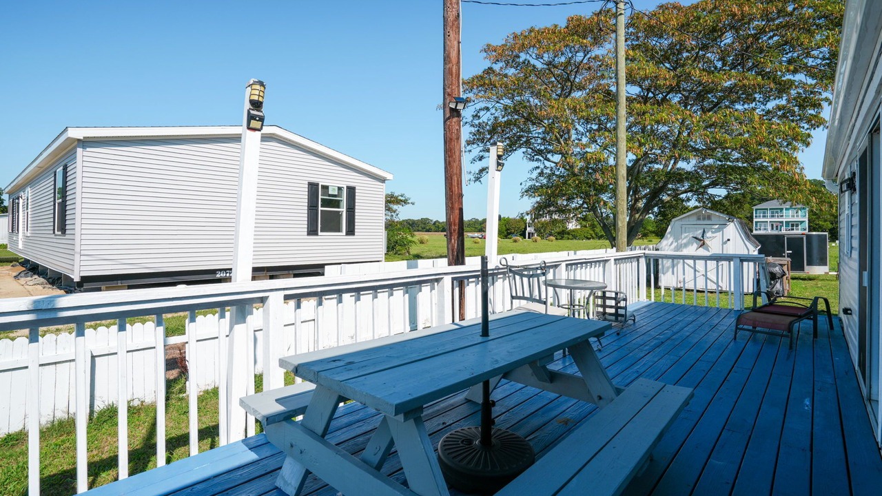 Photo of Outdoor in Birdsnest