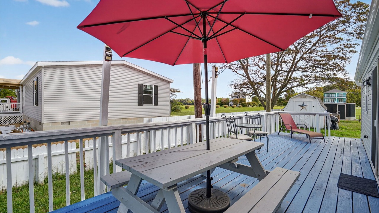 Photo of Outdoor in Birdsnest