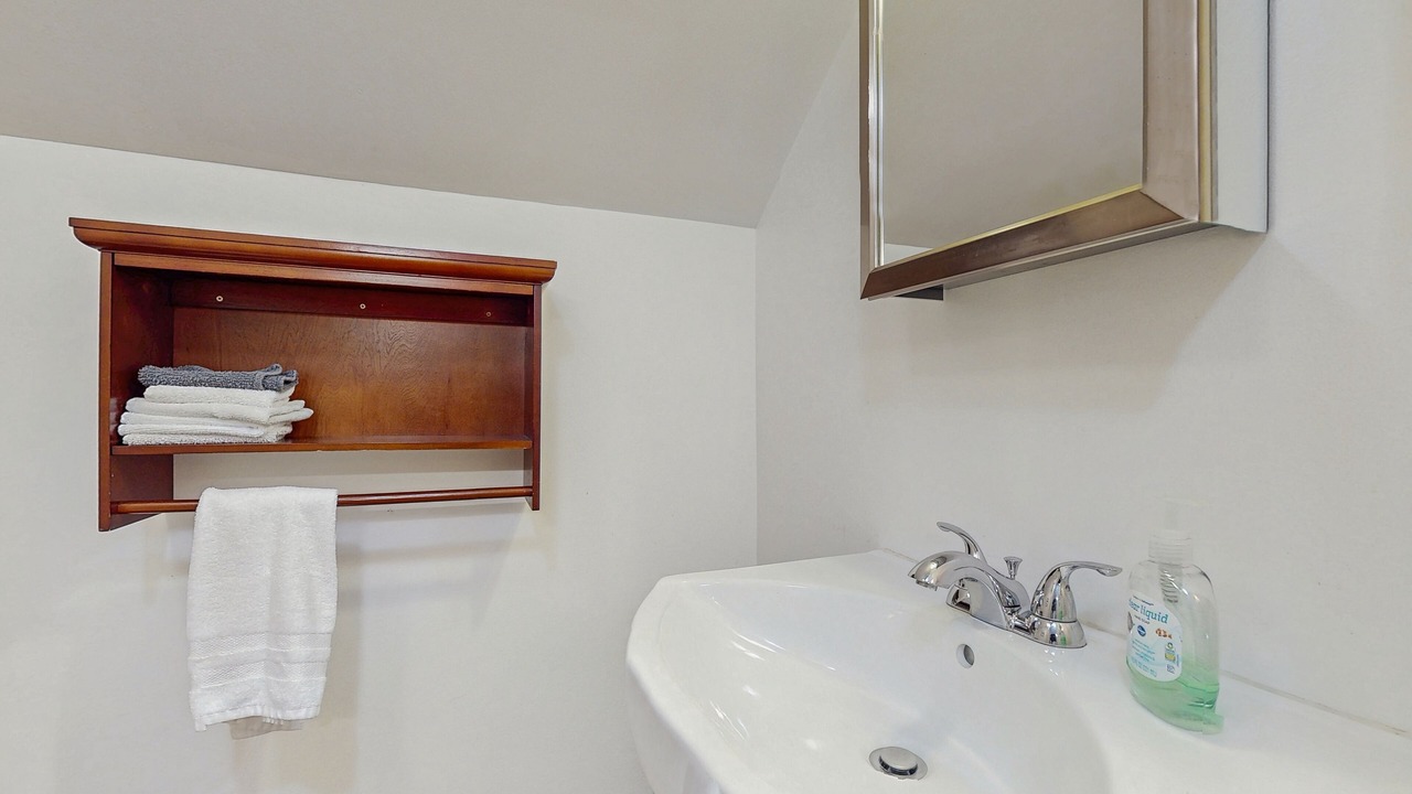 Photo of Bathroom in North Beach/Blue Ridge
