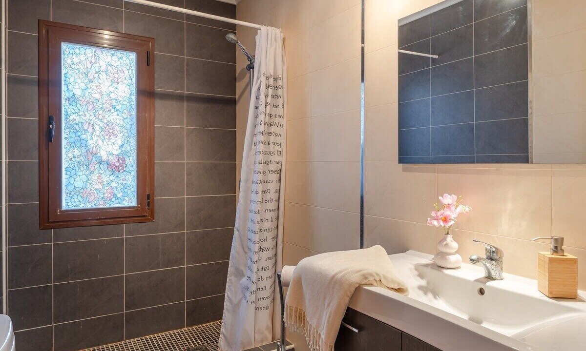Photo of Bathroom in Hoya de los Patos