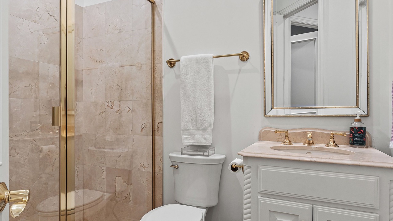 Photo of Bathroom in Park Cities