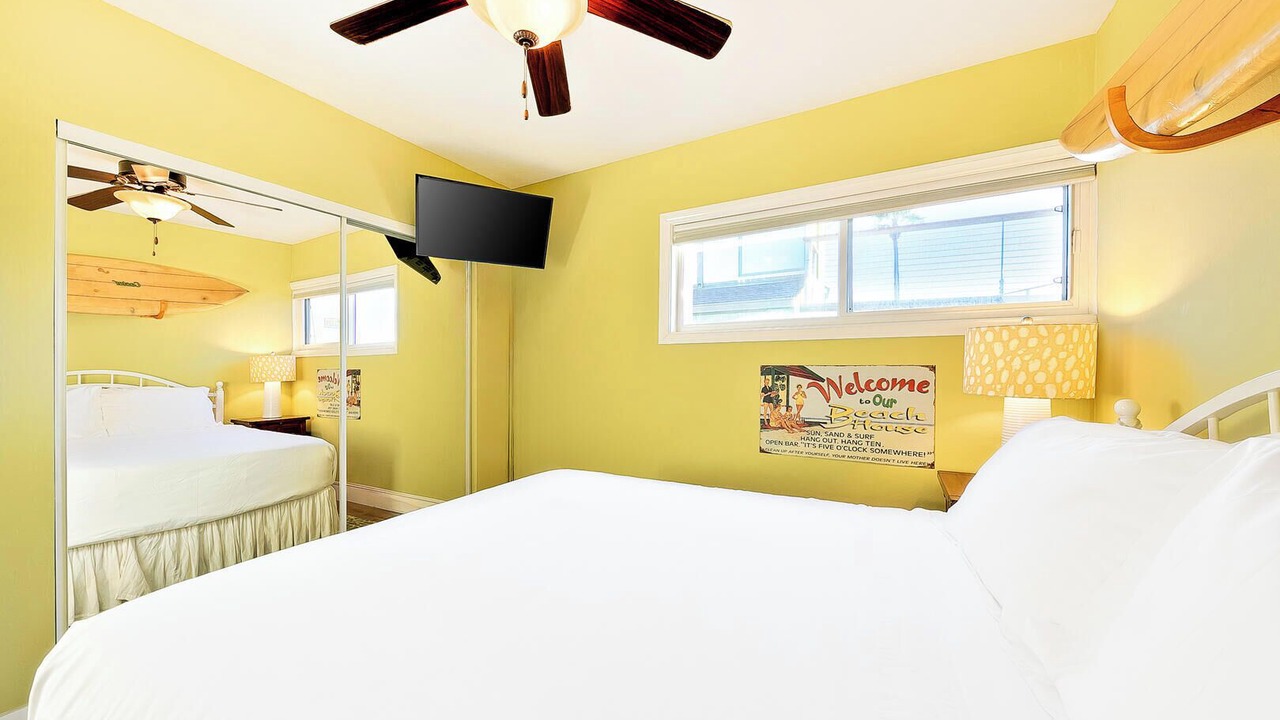 Photo of Bedroom in Ocean Beach