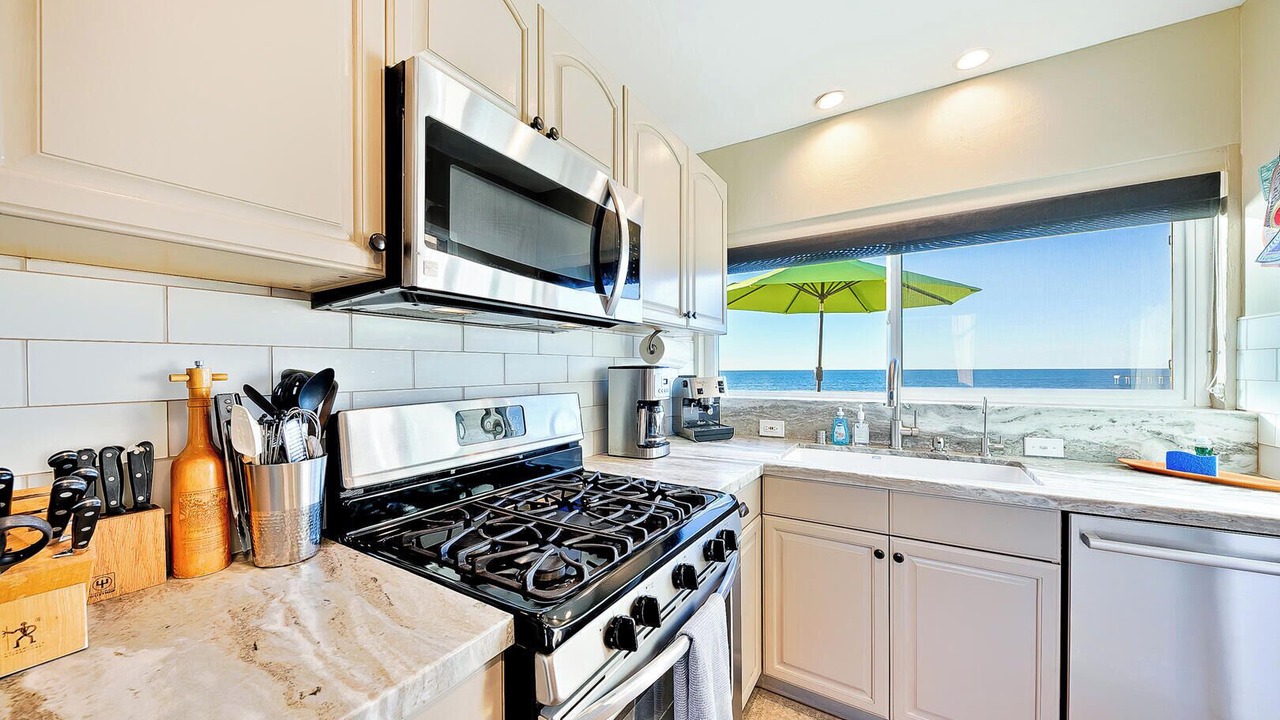 Photo of Kitchen in Ocean Beach