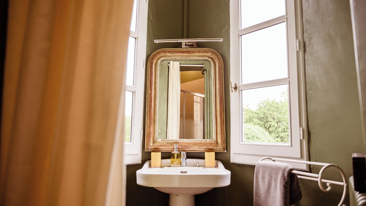 Photo of Bathroom in Vallon-sur-Gee