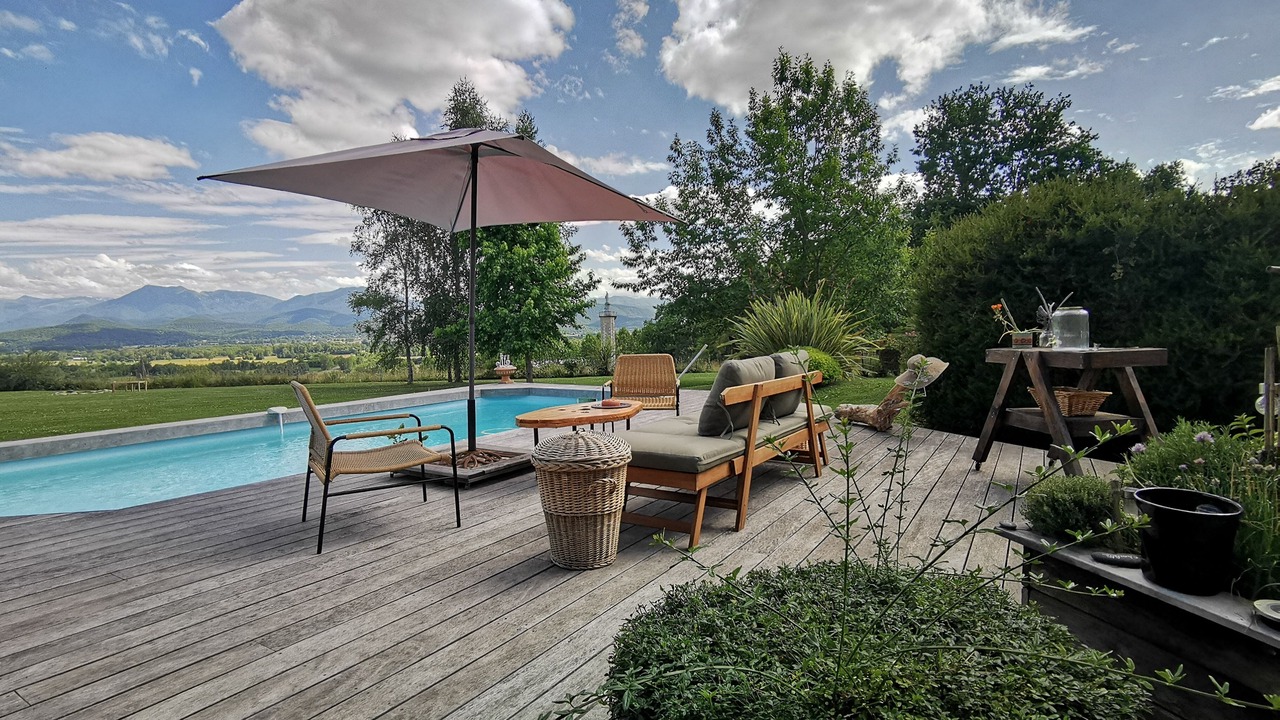 Photo of Outdoor in Villeneuve-de-Riviere