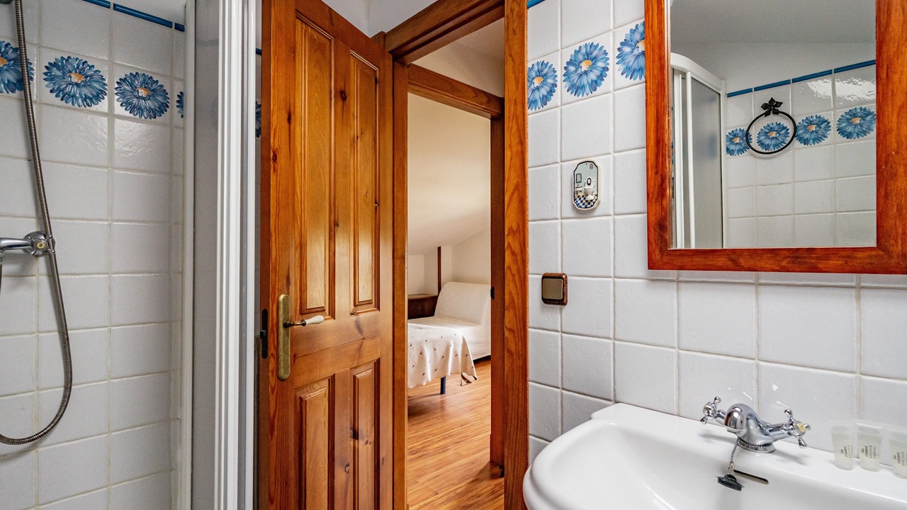 Photo of Bathroom in Santianes de Ola