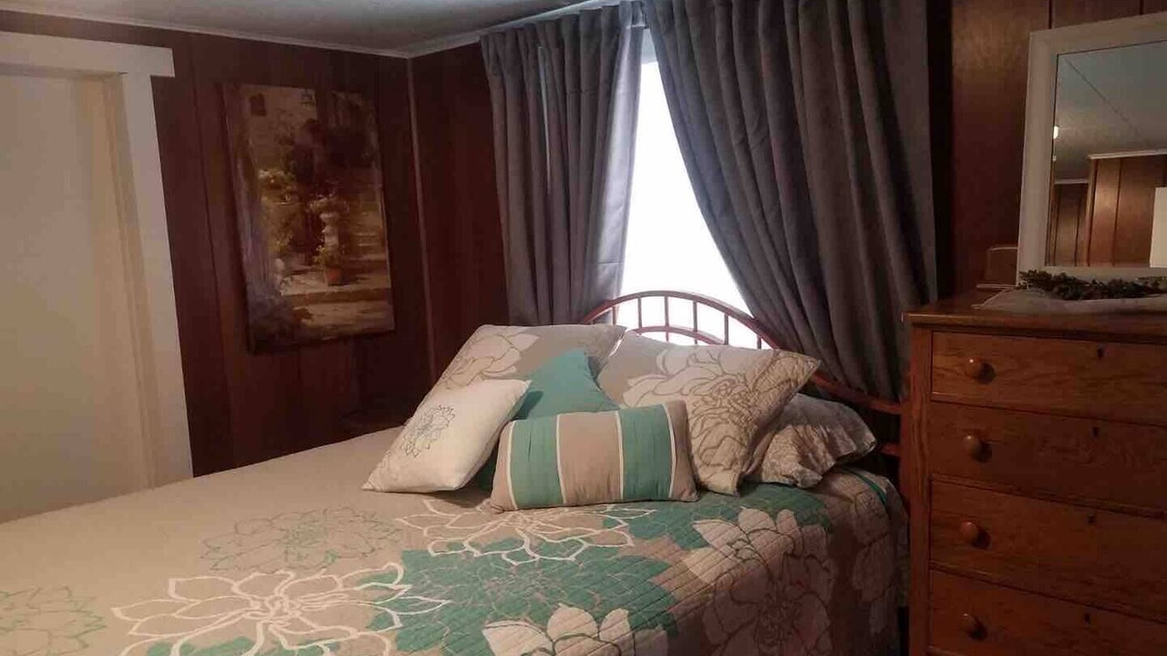 Photo of Bedroom in Mifflinburg